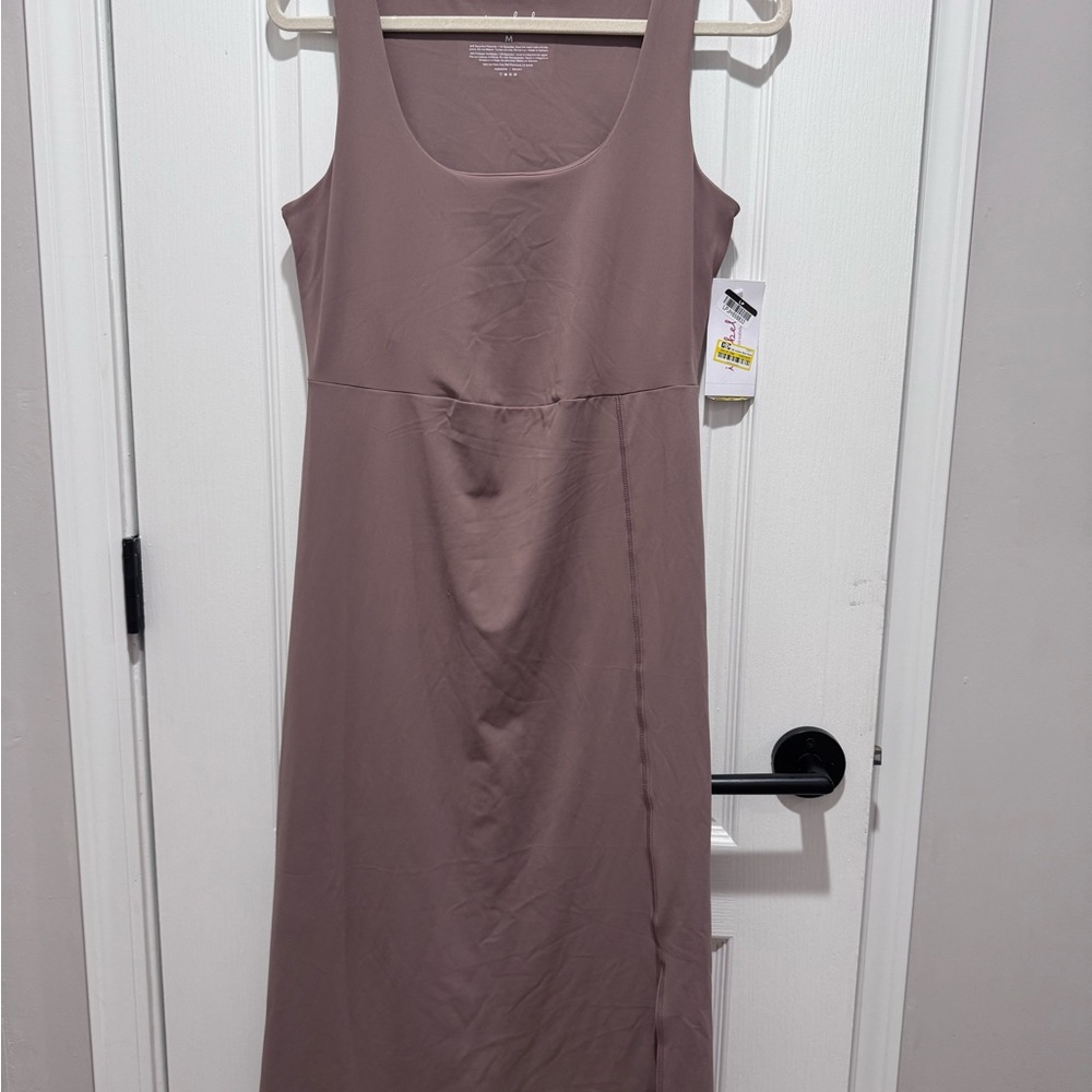 Isabel maternity dress- size medium